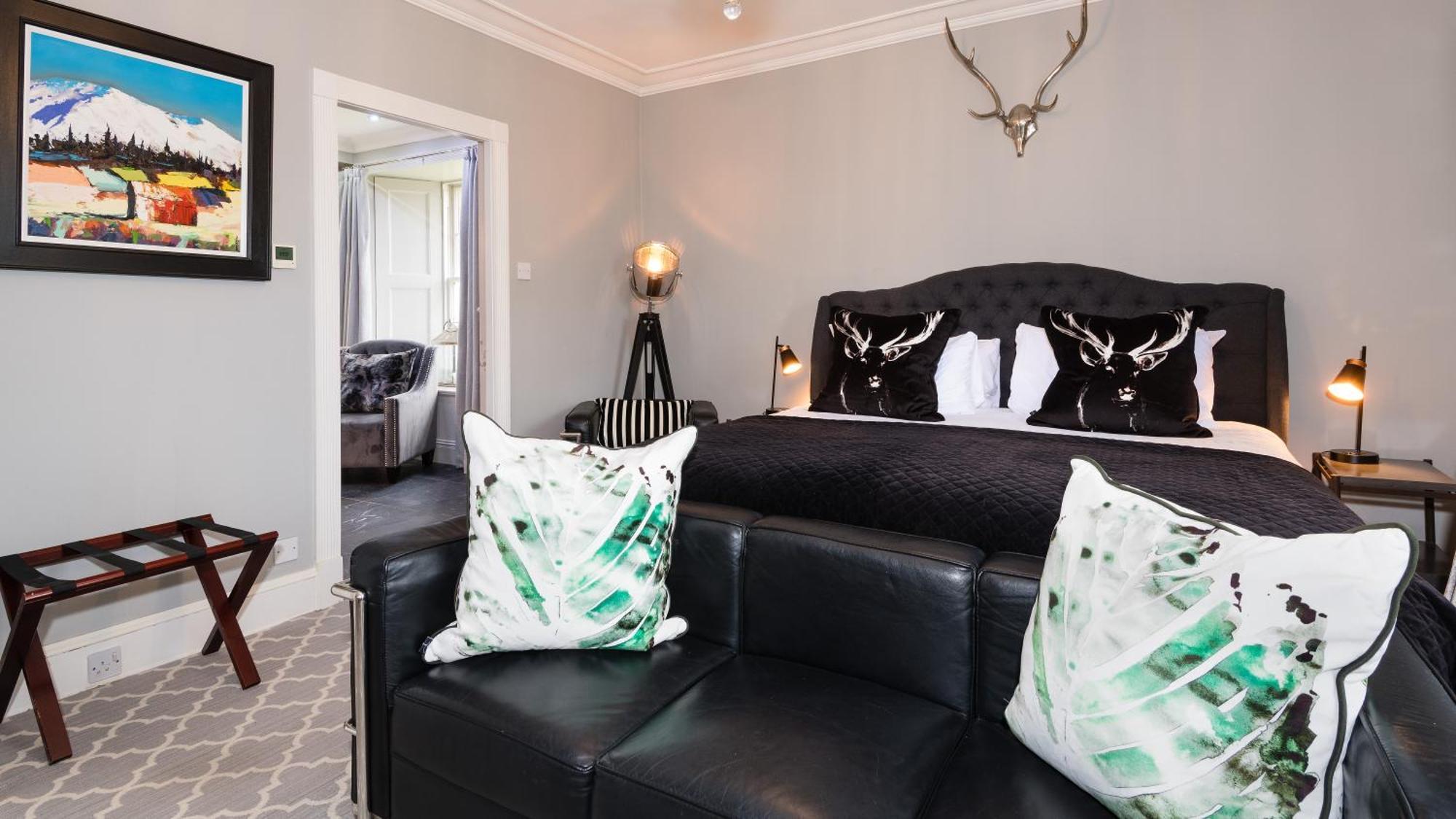 The Old Manse Of Blair, Boutique Hotel & Michelin Restaurant Blair Atholl Εξωτερικό φωτογραφία